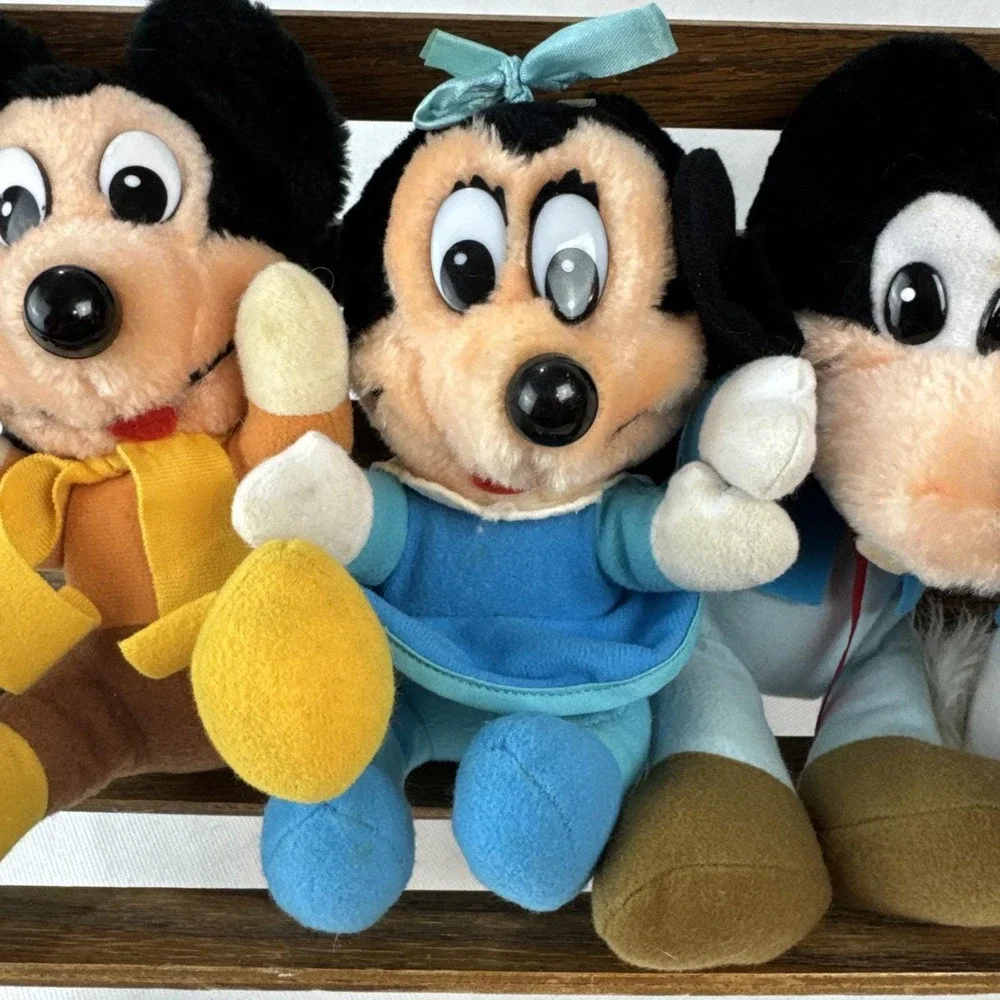 Disney Mickeys Christmas Carol Plush Set‎ Mickey Minnie Goofy Donald Vintage 80s